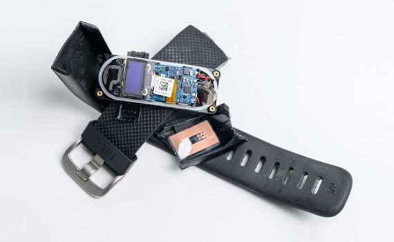 רכשתם לילד שעון חכם? כדאי שתשמידו אותו