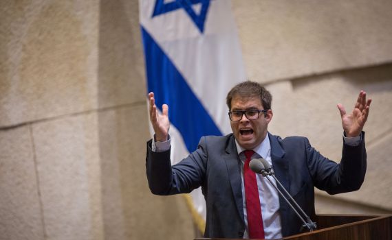 צעק, איים וקילל: כתב אישום נגד ח"כ אורן חזן