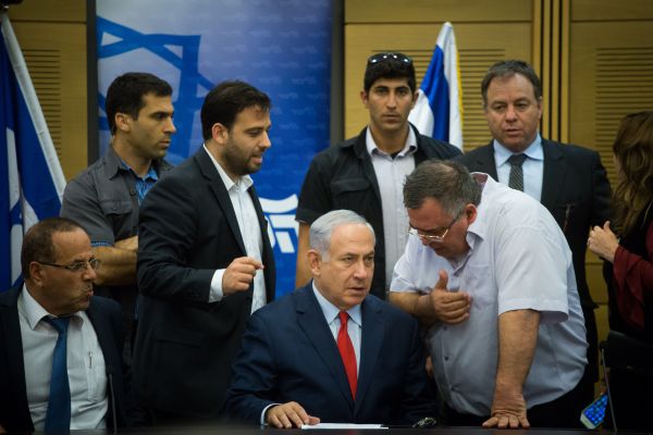 נתניהו מגבה את ביטן: "עומדת לו חזקת החפות"