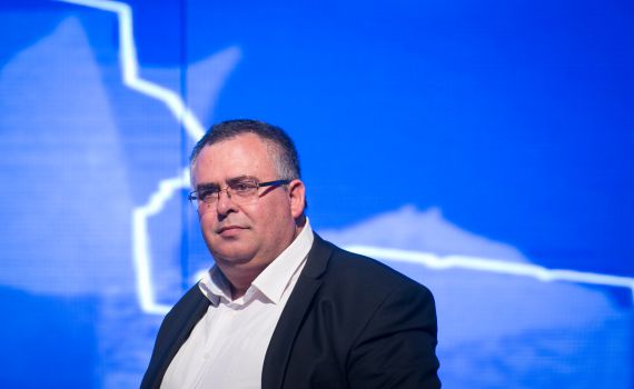 על רקע החקירות: דוד ביטן הודיע על פרישה