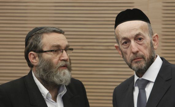 בשל חוק הגיוס: הוגברה אבטחה סביב ח"כים חרדים