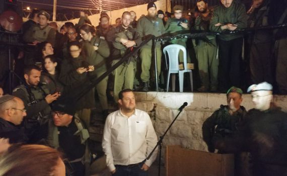 צפו: מסדר צבאי בקבר יוסף בשכם