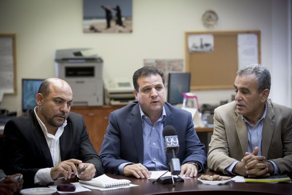 החכי"ם הערבים הודיעו: מחרימים את סגן הנשיא