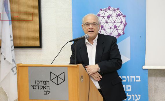 "מי שכל הזמן הולך על הגבול נופל בסוף"