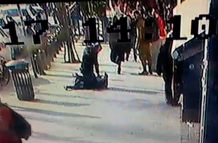 תיעוד חדש חושף: מי באמת השתלט על המחבל. צפו