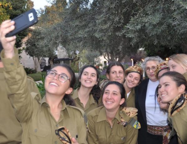 "למה עושים עניין? אני פה כי זה מה שרציתי לעשות"