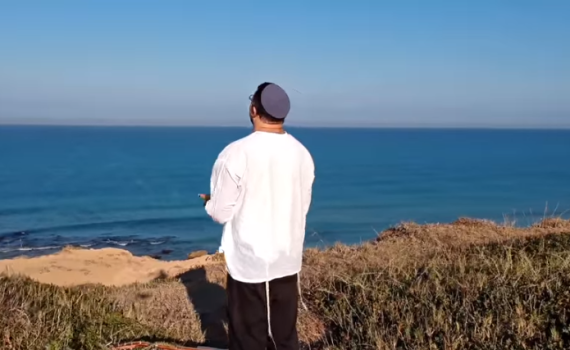 מה הקשר בין חנוכה לימים הנוראים? • צפו