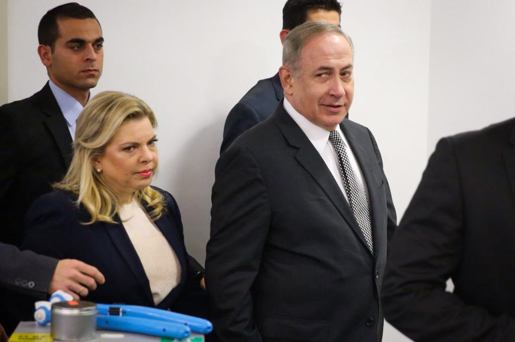 בעיצומו של חג הפורים: רה"מ ורעייתו ייחקרו