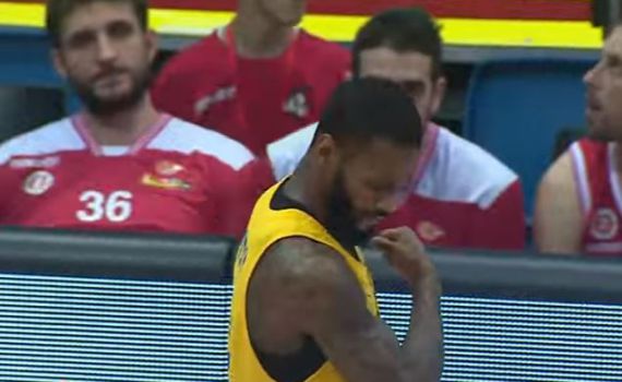 צפו: מכבי ת"א מנצחת את הפועל ירושלים בארנה