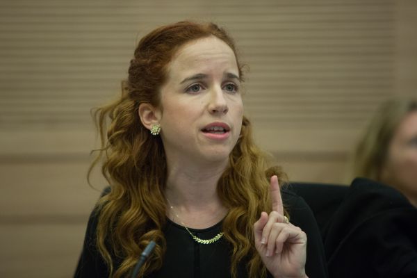 לא מפתיע: סתיו שפיר לא תתמודד לראשות העיר ת"א