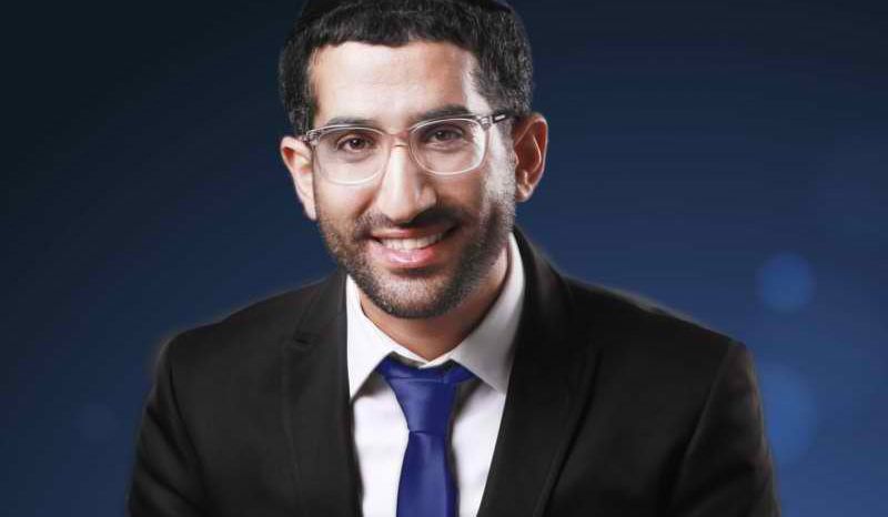 אחרי שנים במוזיקה: אבישי אשל משיק אלבום בכורה