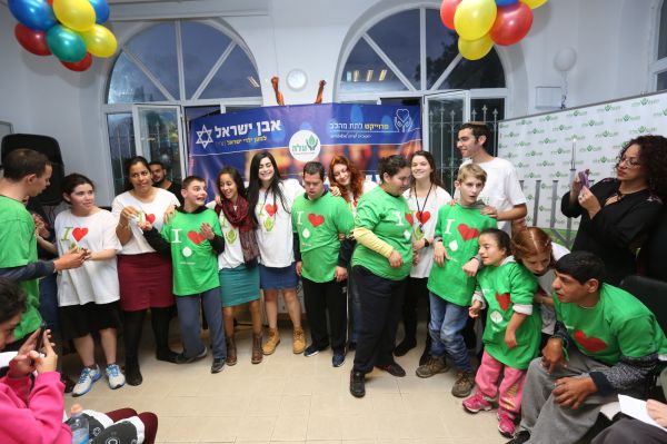 נס חנוכה: אירוע החסד הענק שאיחד את כל המגזרים