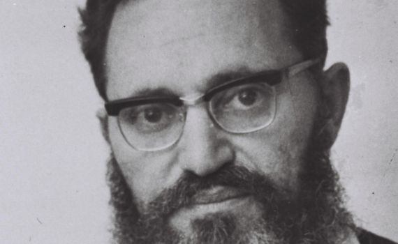 22 שנה לרב נריה זצ"ל. בנו: "אין היום מנהיג כדוגמתו"