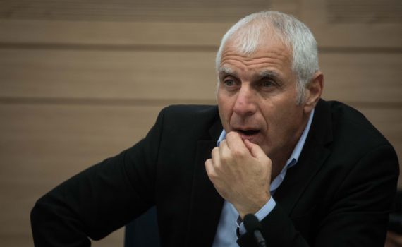 ח"כ ילין חזר לארץ; יש עתיד חטפה עונש מאדלשטיין