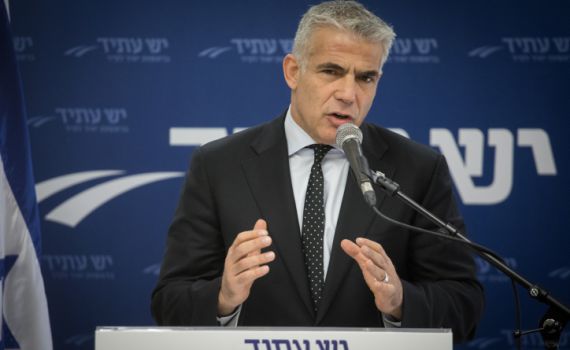 'יש עתיד' ממשיכה להוביל, גבאי מרסק את המחנ"צ