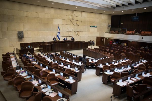 פרשנות: הפיליבסטר עוד עלול לפגוע באופוזיציה