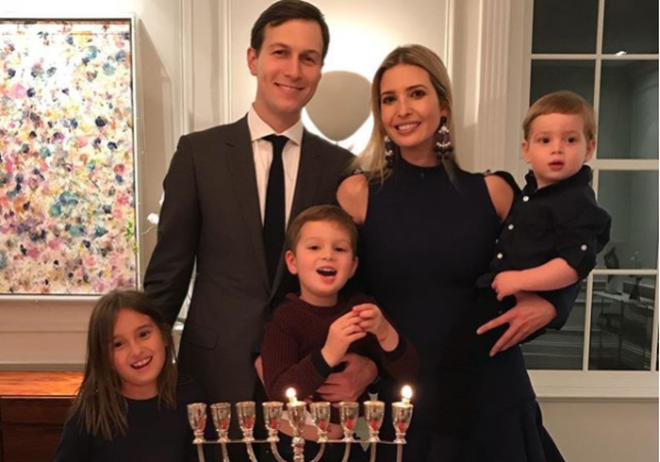 מאירה את העולם: כך איוונקה טראמפ חגגה חנוכה