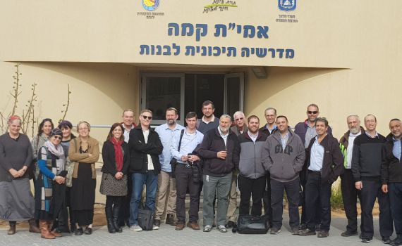 איך בונים זהות יחודית ומעודדים יזמות בבתי הספר של החמ"ד?