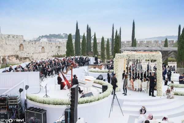 מטורף: כך נראית החתונה היהודית הגדולה בעולם