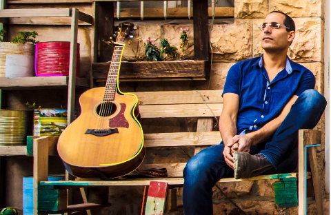 'מסתתר': היוצר מגוש עציון בסינגל חדש•צפו