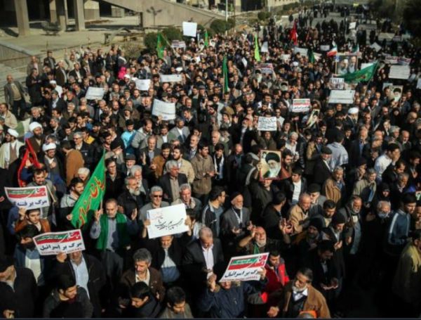 המחאות מתגברות: תשעה הרוגים נוספים באיראן