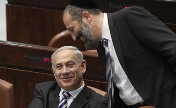 המשבר נגמר? שקד הניחה חוק לפטור גיוס חרדים