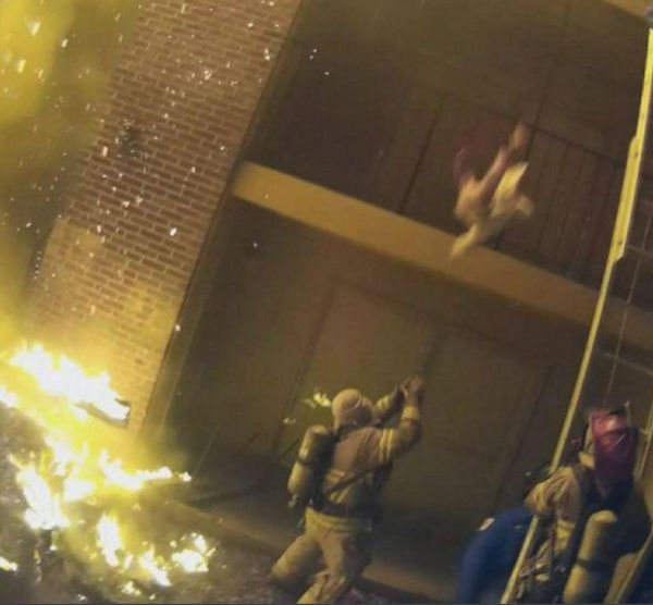 צפו: מבצע החילוץ הדרמטי של מכבי האש בארה"ב