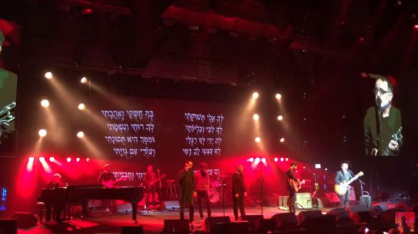 היסטורי: האיחוד המרגש לזכרו של מאיר בנאי •צפו