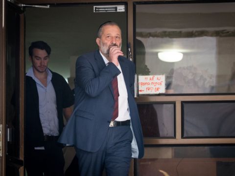 בפעם השישית: השר דרעי נחקר בלהב 433