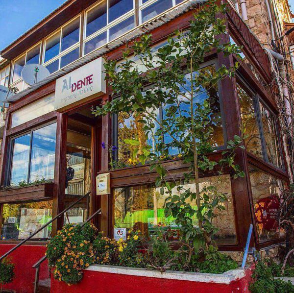 על השן ולתוך הלב|ביקורת מסעדות