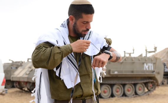 הפקרות: בדואים גנבו ארגז תפילין מלוחמי גבעתי