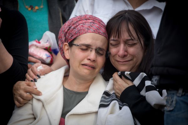 "רוצים לגור פה כמו יהודים גאים. לא כגנבים בשטח"