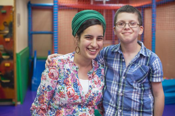 "מלאכית שבזמן קצר העניקה חיים לשני ילדים"