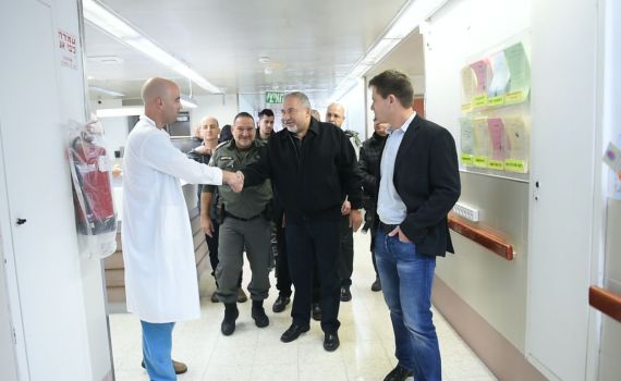 ליברמן הבהיר: המחבל שנמלט, "חי על זמן שאול"