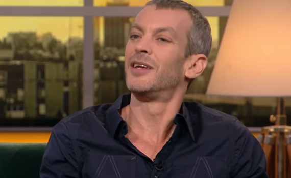 "האיסור שנשים ישירו בפני גברים- הדרדרות מוסרית"