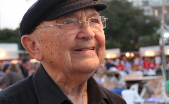 ברוך דיין האמת • בגיל 85: אהרן אפלפלד הלך לעולמו