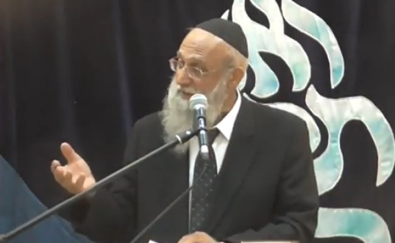 הרב נגארי: 'רבנים שאינם ראויים להוראה מורים הלכה'