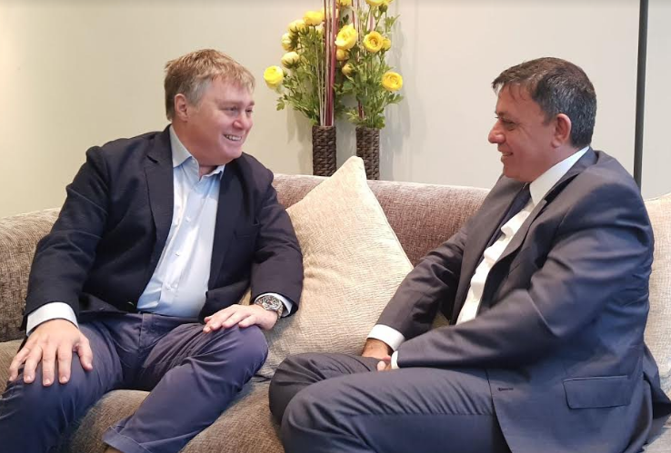 מהאולפן לפוליטיקה:מצטרף נוסף למפלגת העבודה