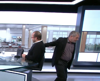 צפו • בשידור חי: העימות בין הח"כים יצא משליטה