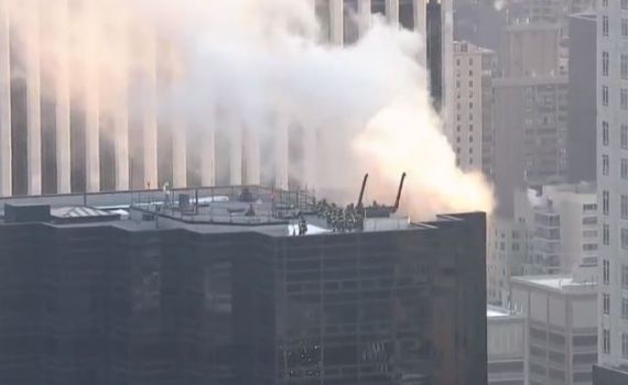 שריפה פרצה במגדל טראמפ בניו יורק. צפו