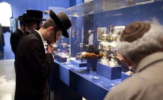 תערוכת 'המתנחלים נגד המדינה'? "עדות מקוממת"