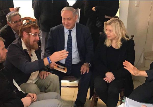 גליק קם מהשבעה וחזר לכנסת: צפו בקבלת הפנים