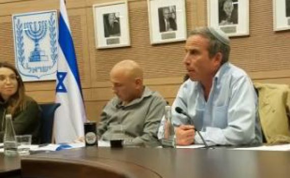 שטרן: פטור מטעמי דת? "זכותן של דתיות לא לשרת"