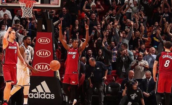 מיאמי מנצחת את יוטה עם סל ניצחון על הבאזר