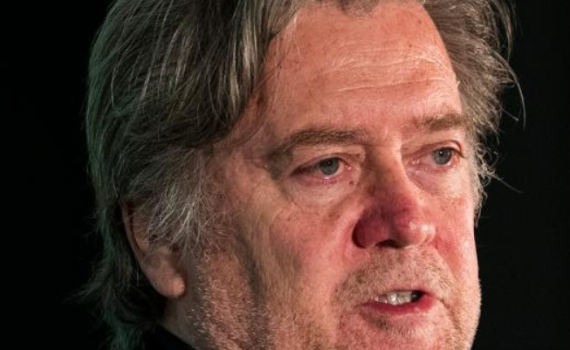 אחרי 4 חודשים: יועצו לשעבר של טראמפ שוחרר מהכלא