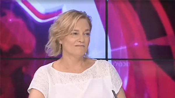 הרופאה הבכירה קראה עיתון וגילתה שהיא 'נפטרה'