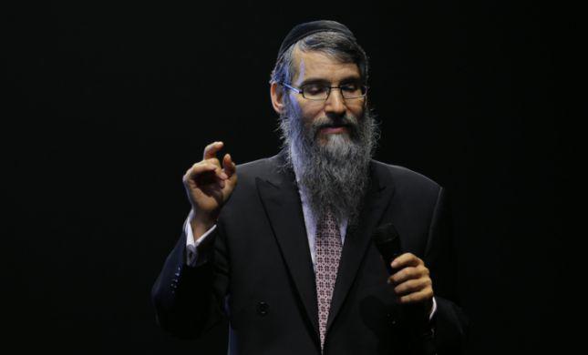 'מתנה טובה': גדולי הזמר החסידי מתאחדים• האזינו