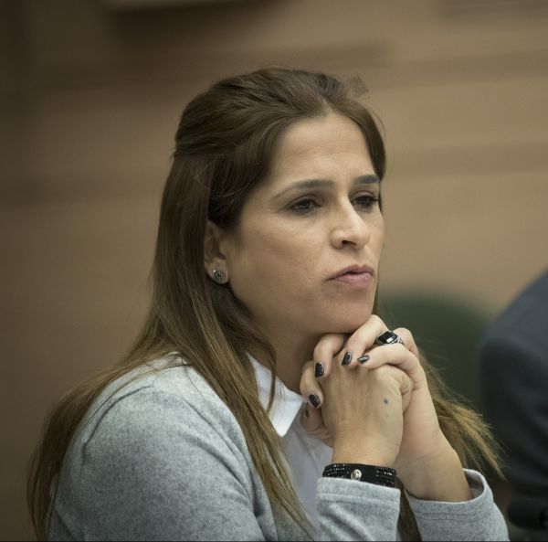 הח"כית לשעבר מצטרפת ליאיר לפיד