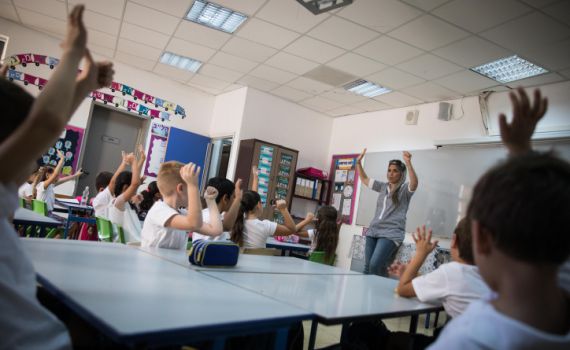 פחות 10 ימים • בנט חשף: זה לוח החופשות החדש