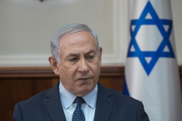 דיווח: נתניהו מנסה למנוע שידור 'קלטת מביכה' של בנו